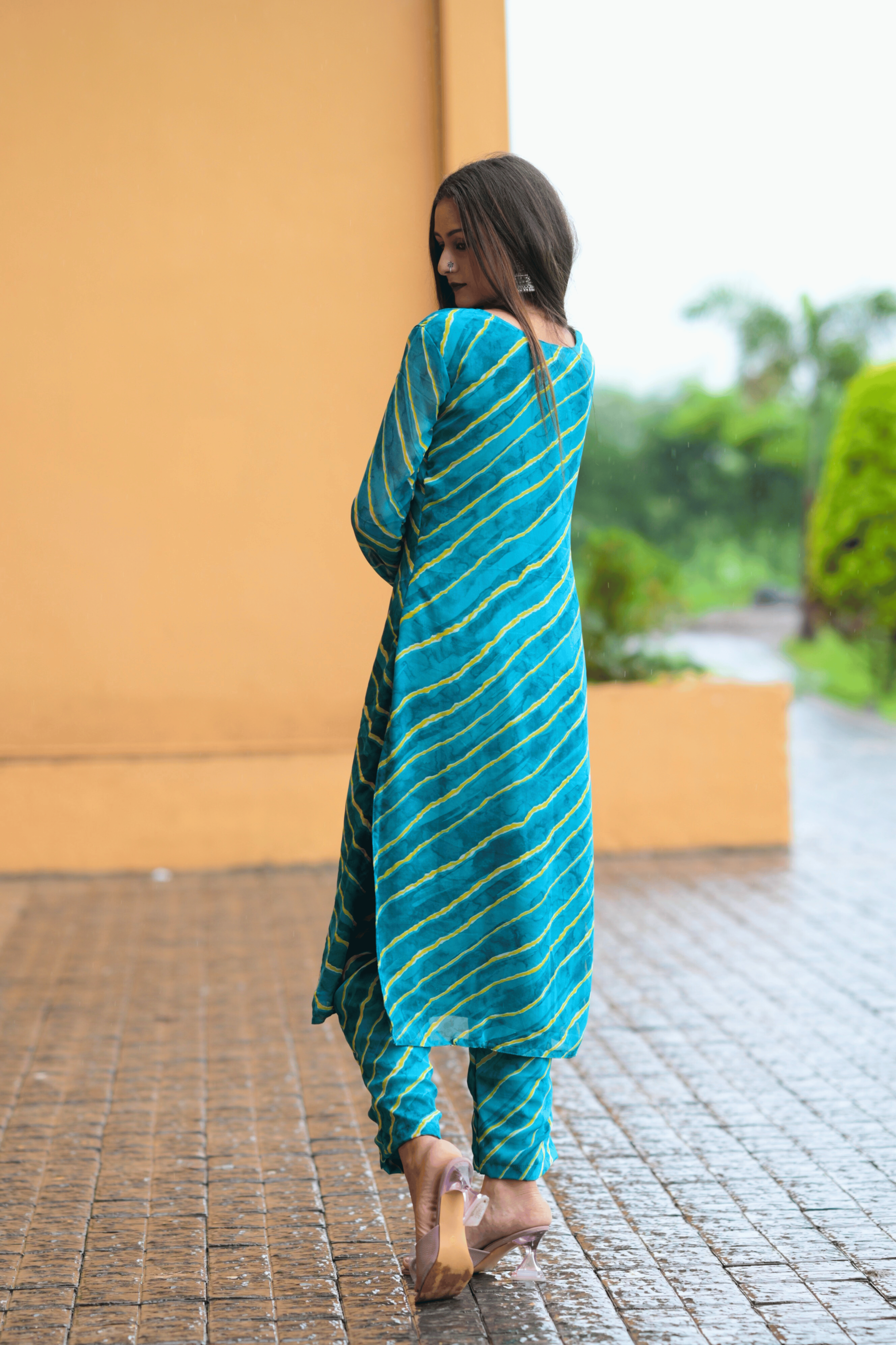 Meher - Neelkanth Lehariya Kurta Set