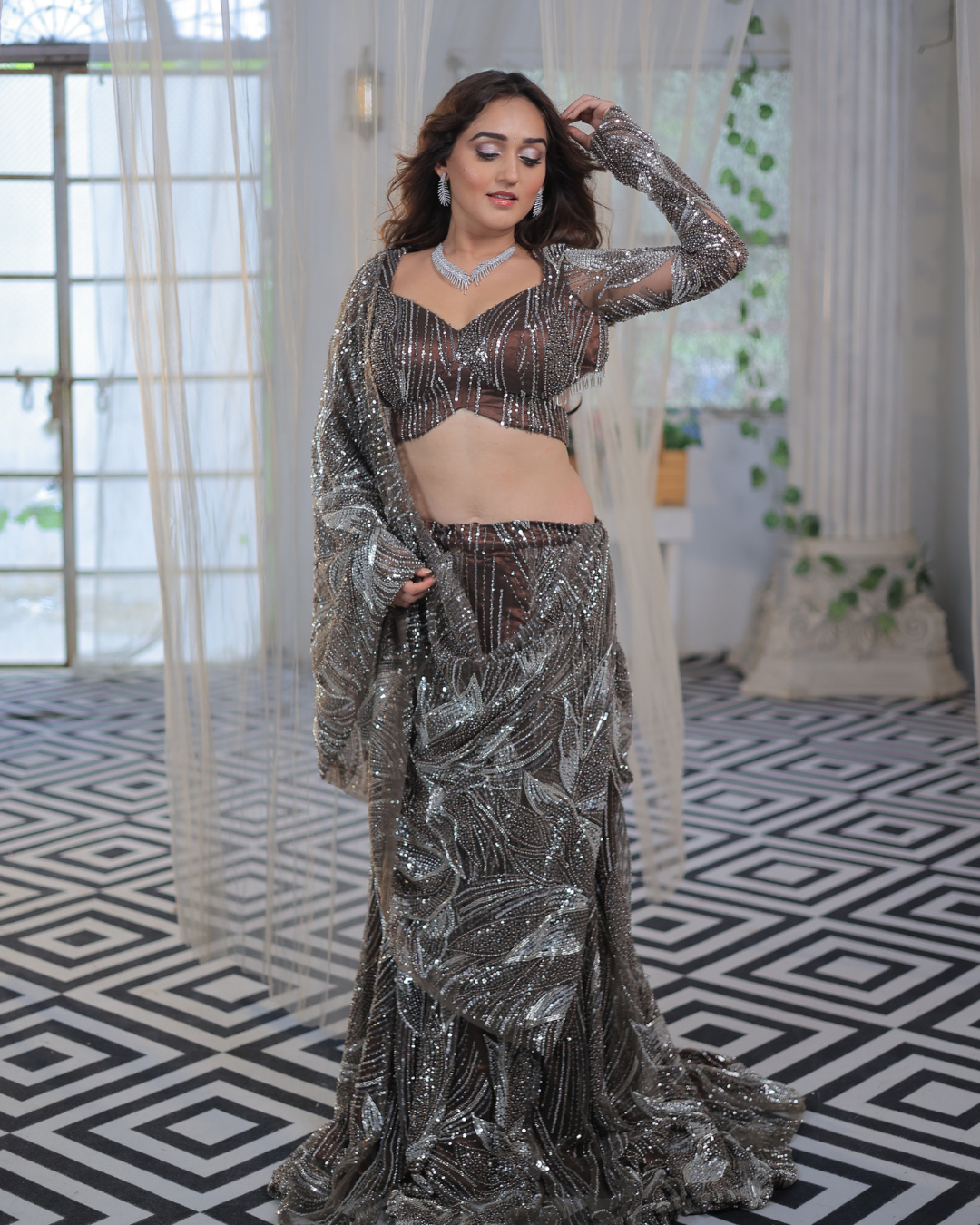 Ebon Gleam – IVANA Collection