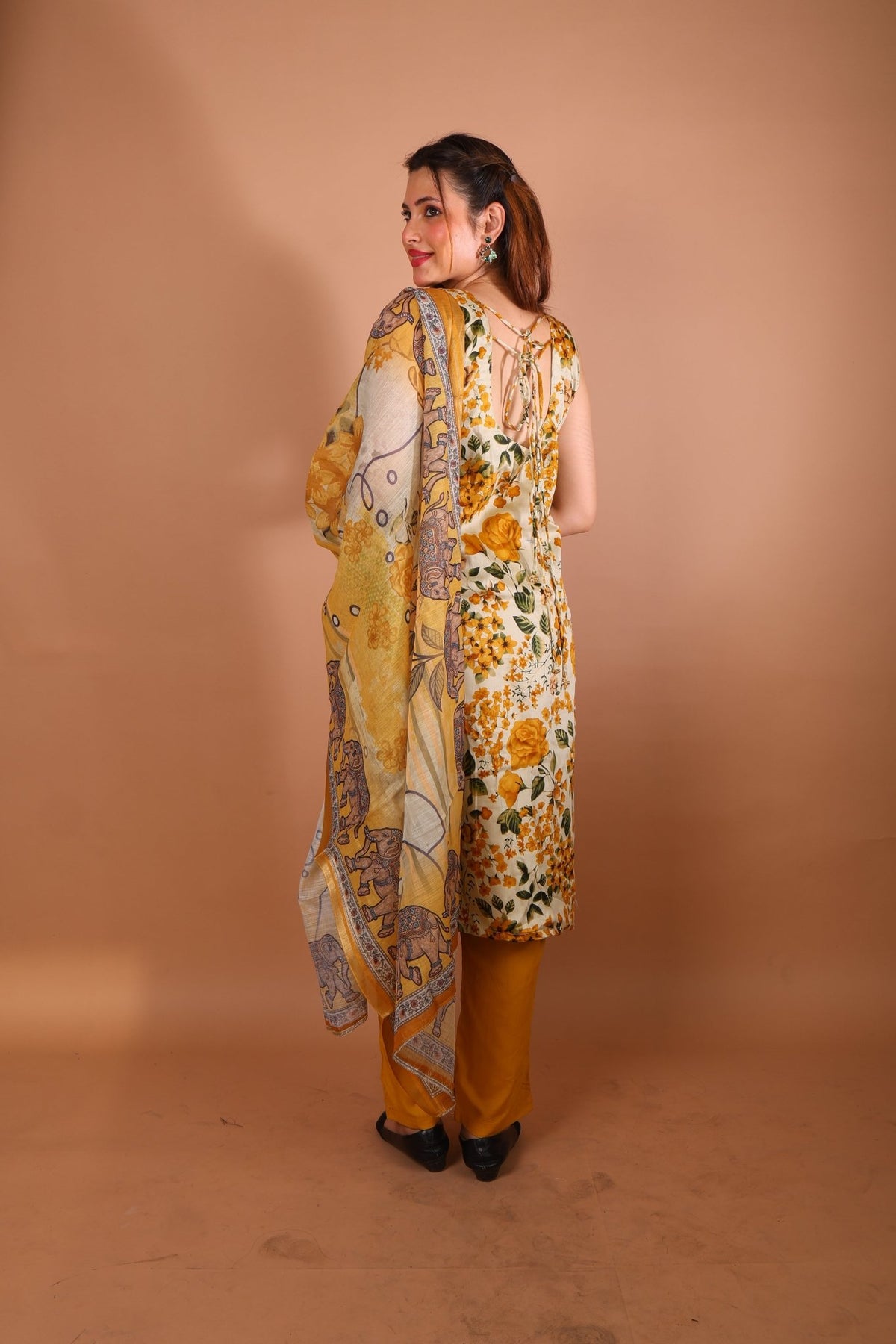 Golden Bloom Suit - Sukkoon Clothing