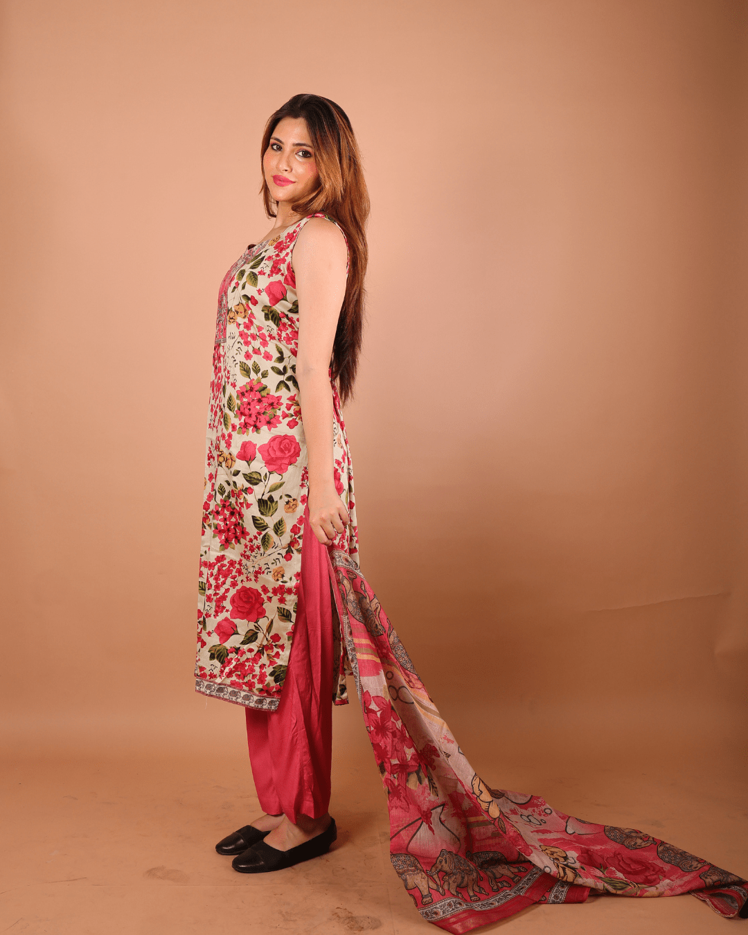 Rosé Garden Suit Set - Sukkoon Clothing