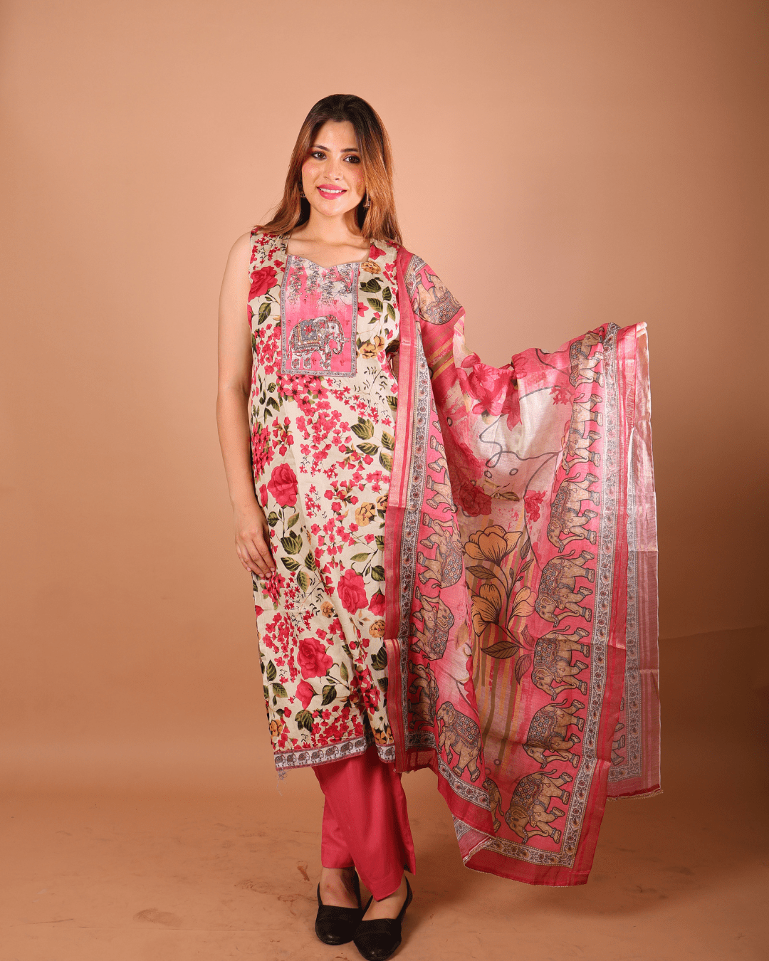 Rosé Garden Suit Set - Sukkoon Clothing