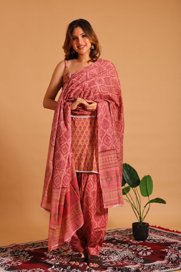Rose Heritage Suit - Sukkoon Clothing